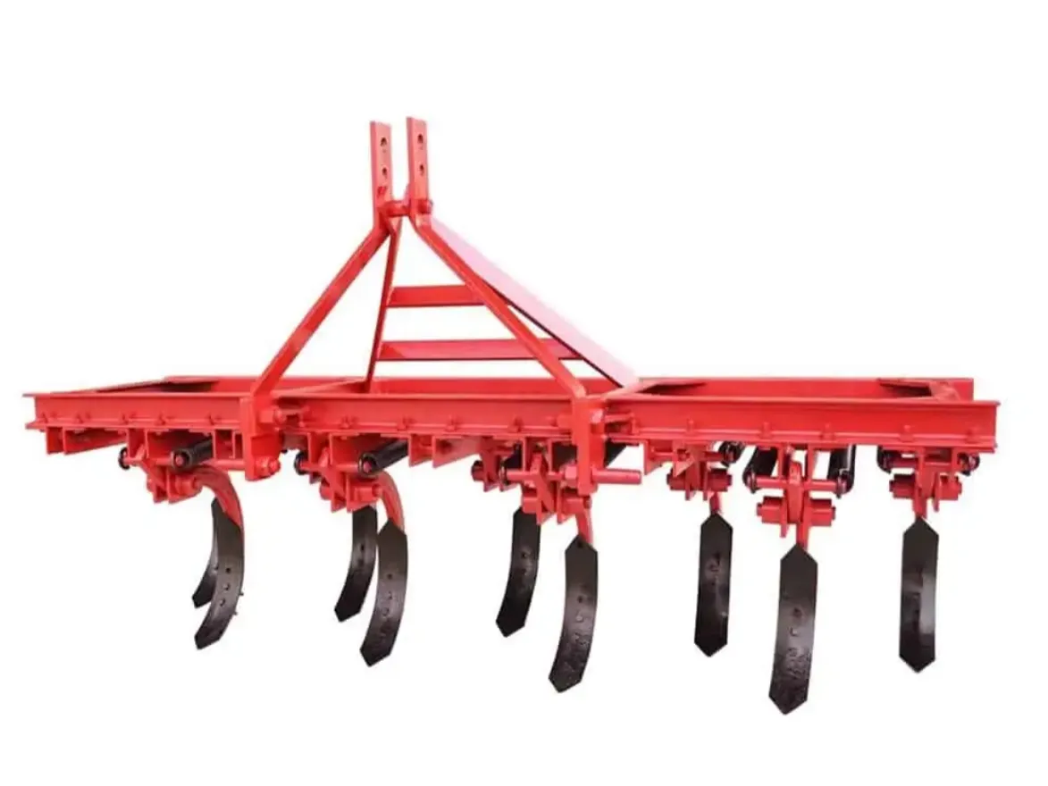 AG204_9_Tyne_cultivator.webp